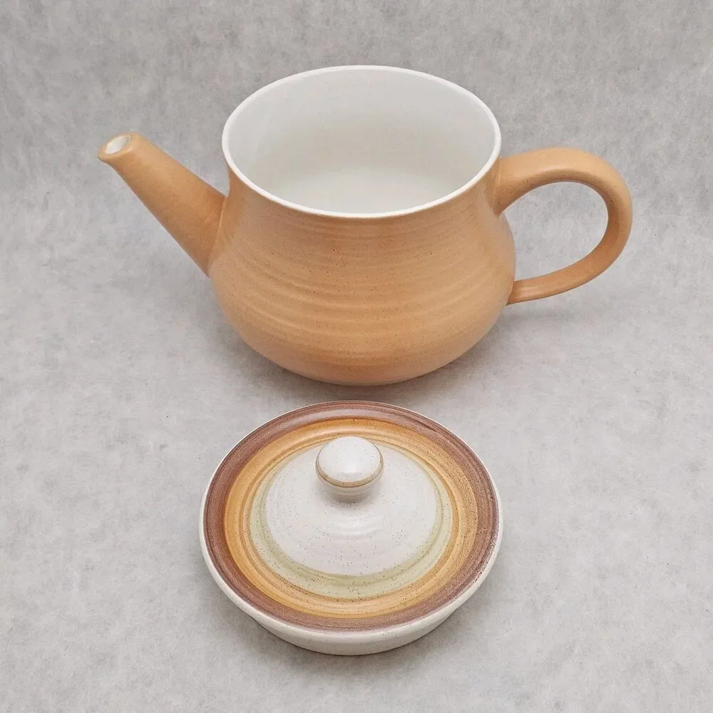 Franciscan Earthenware Tea Pot & Creamer‎ - 1.5 QT